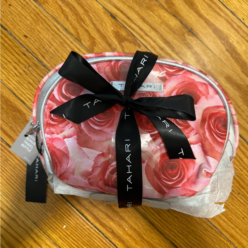 Tahari Pink Rose Bath & Body Set